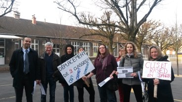 Tous dans cour école Bréjeat